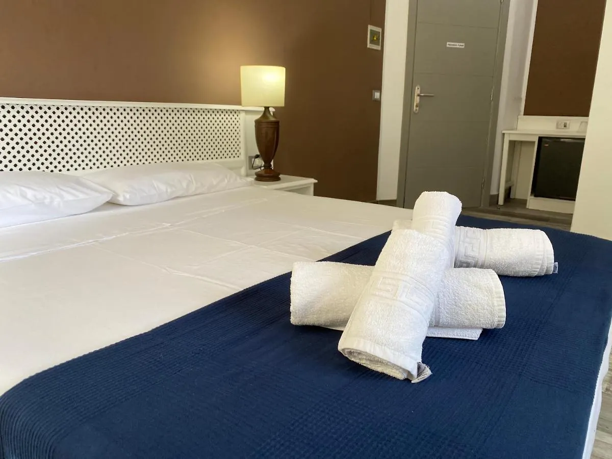 Hotel Pension Cassandra Buzanada 0*,