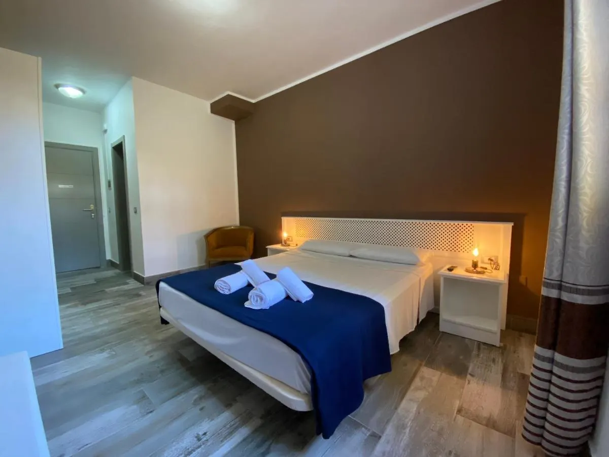 Hotel Pension Cassandra Buzanada