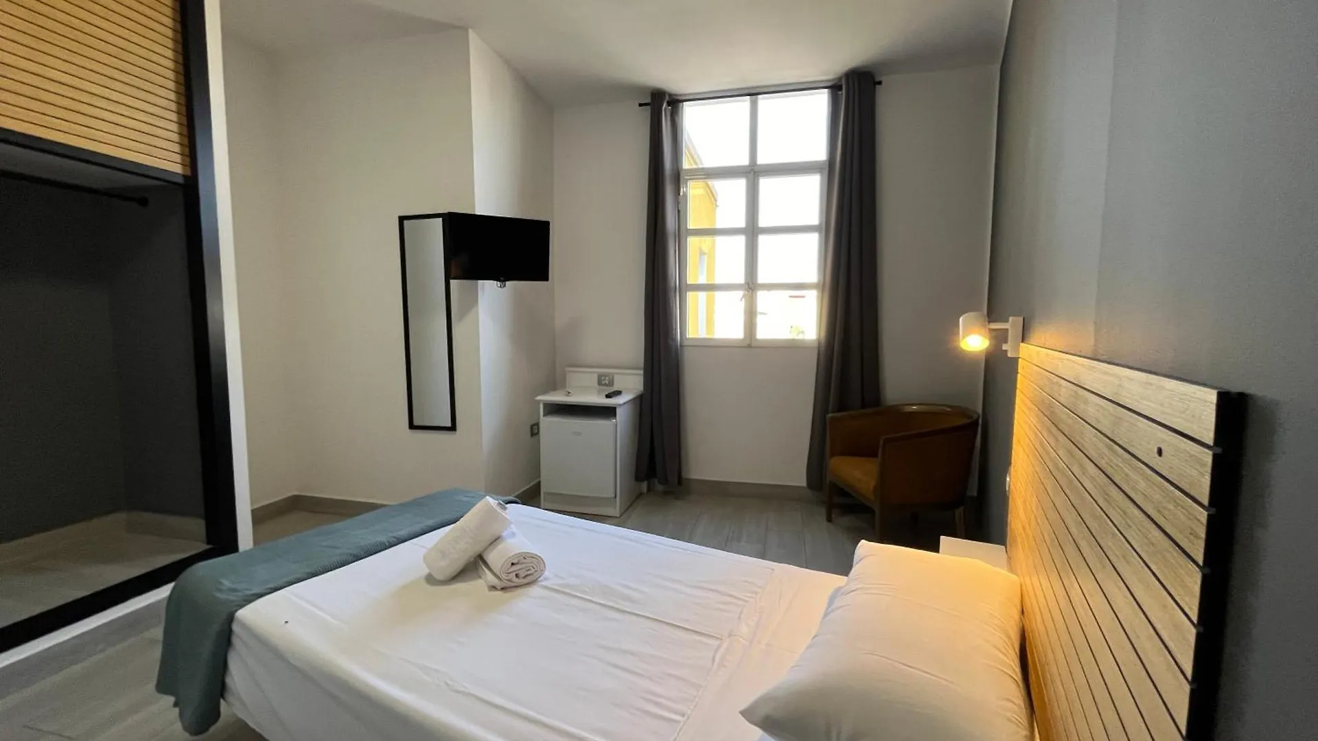 Hotel Pension Cassandra Buzanada