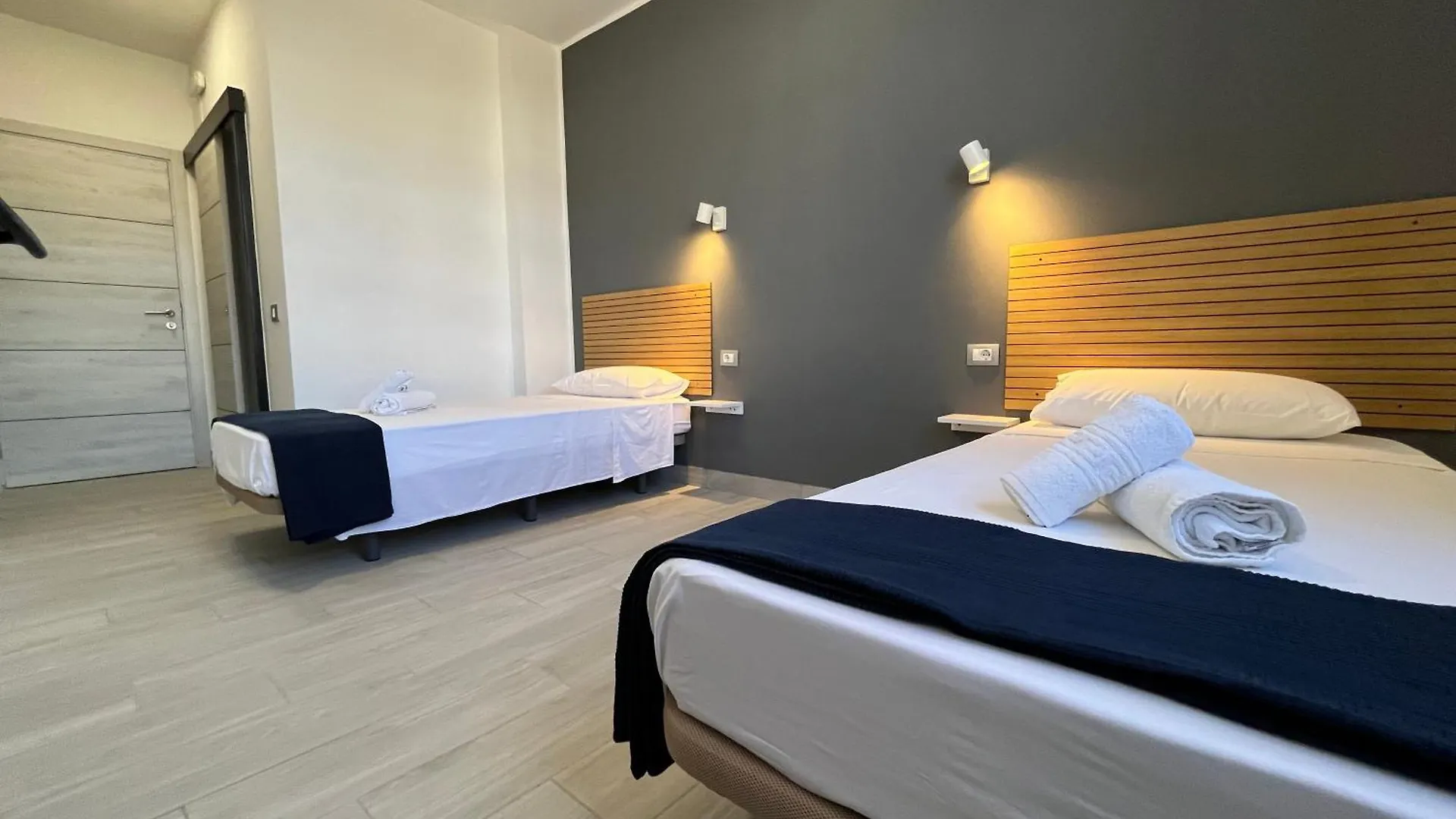 Hotel Pension Cassandra Buzanada Španělsko